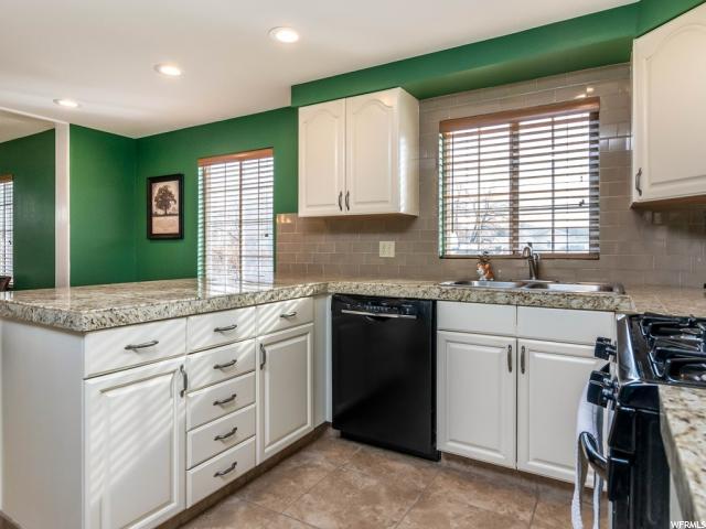 381 E Tonya Dr, Sandy, UT 84070 — photo 6