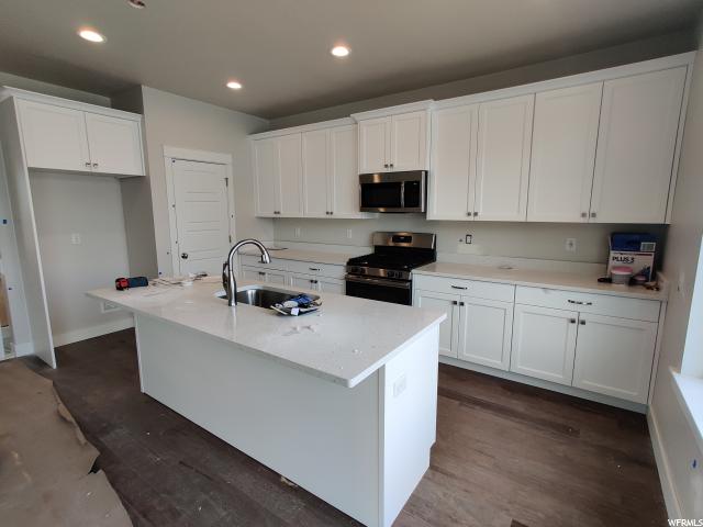 305 E 1050 S, Centerville, UT 84014 — photo 10