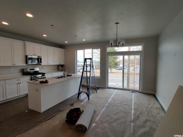 305 E 1050 S, Centerville, UT 84014 — photo 8