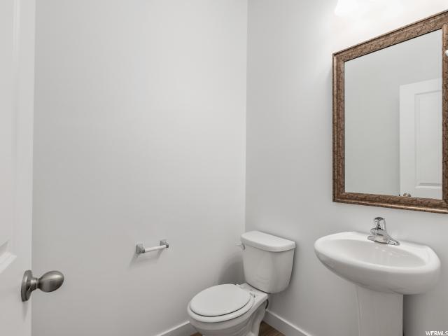 975 E Mecham Ave #119, Layton, UT 84040 — photo 3