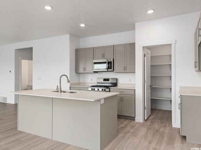 975 E Mecham Ave #119, Layton, UT 84040 — photo 11
