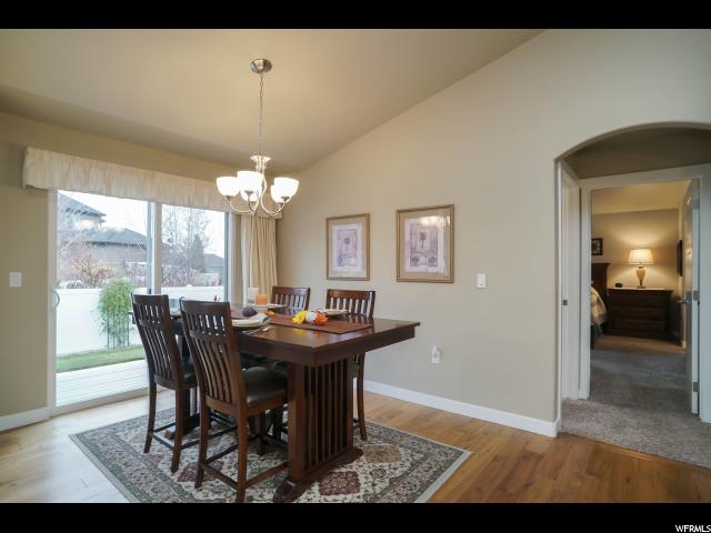 583 W 2010 S, Syracuse, UT 84075 — photo 8