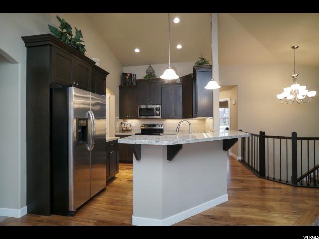 583 W 2010 S, Syracuse, UT 84075 — photo 6
