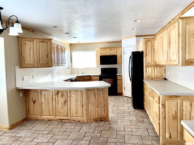 1279 S 2375 W, Syracuse, UT 84075 — photo 7