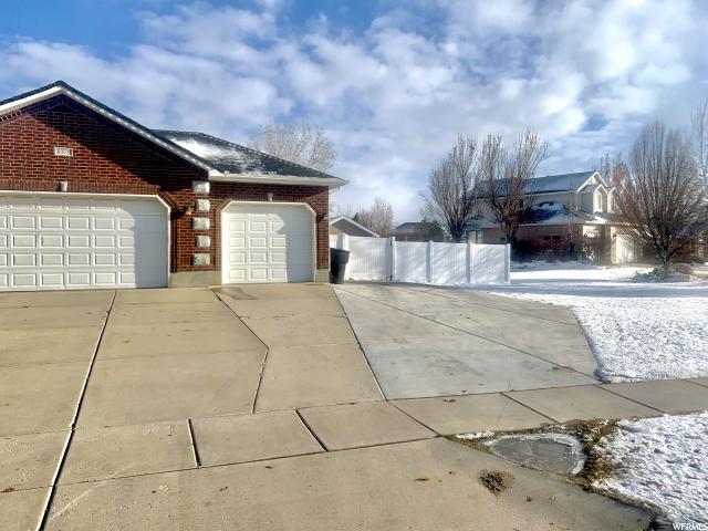 1279 S 2375 W, Syracuse, UT 84075 — photo 6
