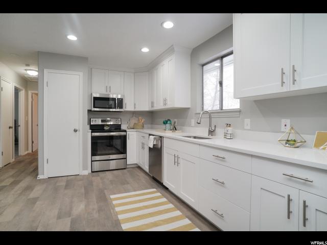 17 E 900 S, Layton, UT 84041 — photo 8