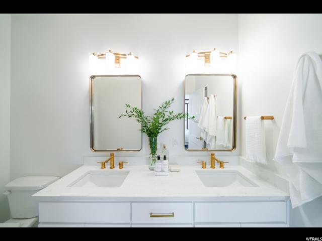 1063 E 50 N, Hyde Park, UT 84318 — photo 11