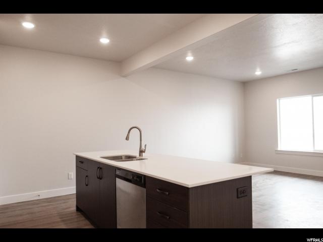336 S 1580 E, Hyrum, UT 84319 — photo 5