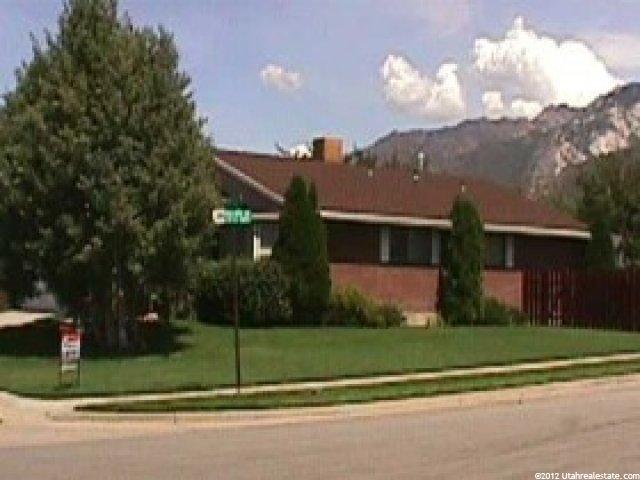 11549 Summerfield Ln, Sandy, UT 84092 — photo 2