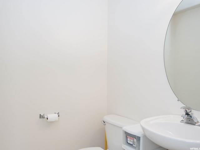 1847 S 350 E, Clearfield, UT 84015 — photo 11