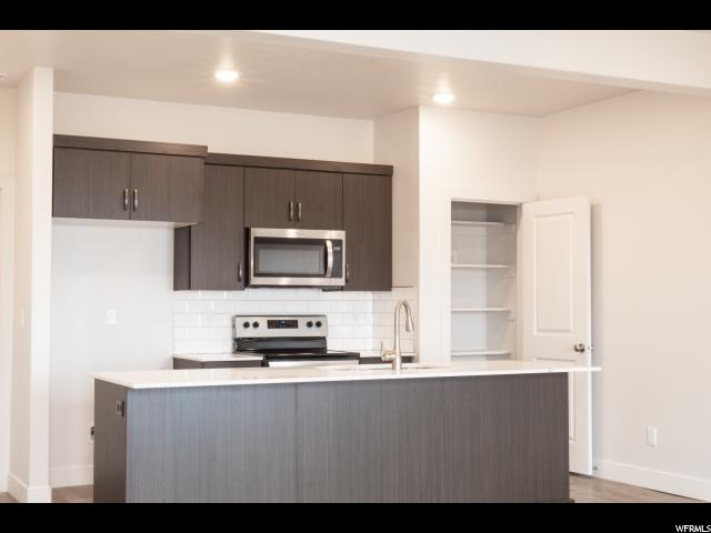 338 S 1580 E, Hyrum, UT 84319 — photo 5