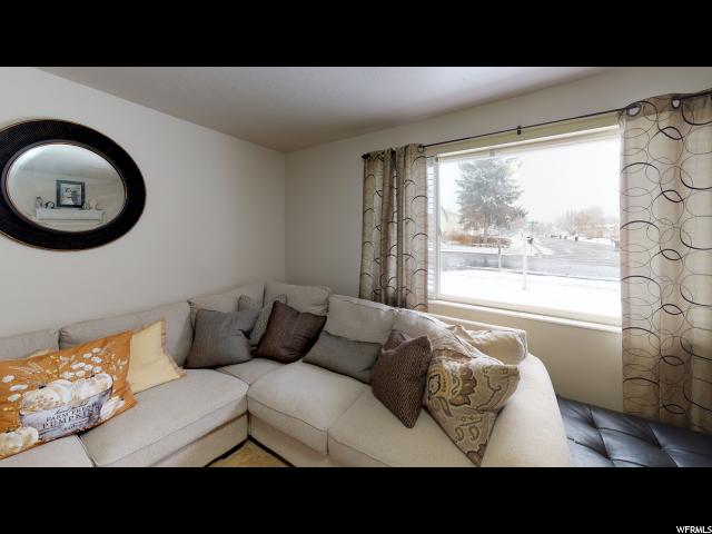 1572 N 550 W, Clinton, UT 84015 — photo 2