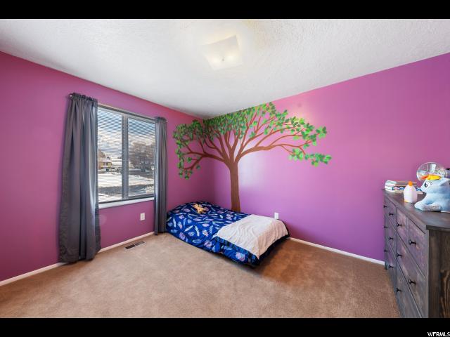 1063 N Nalder St E, Layton, UT 84040 — photo 9