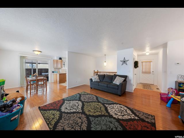 1063 N Nalder St E, Layton, UT 84040 — photo 3