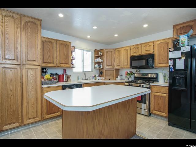 2083 N 1200 W, Clinton, UT 84015 — photo 7