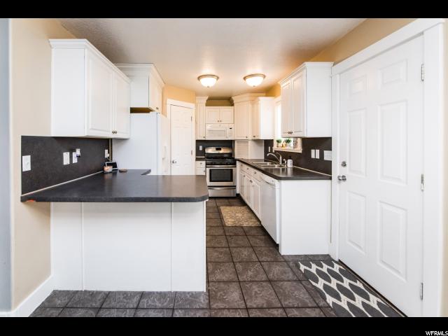 170 E 300 S, Hyrum, UT 84319 — photo 11