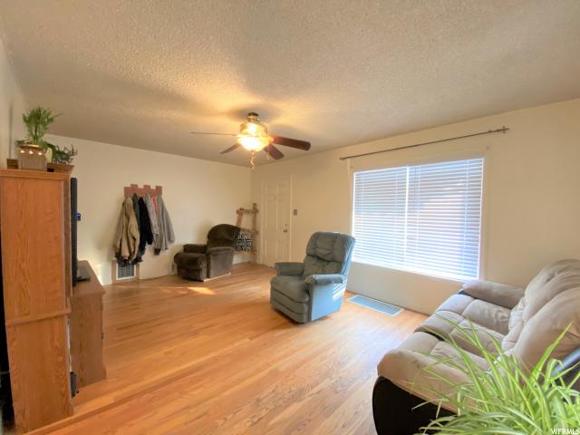 142 Gwen St, Ogden, UT 84404 — photo 2