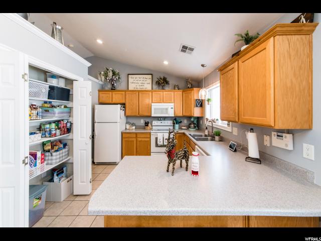 35 Crayon Ct, Logan, UT 84321 — photo 3