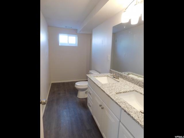 1046 W 1300 N, Clinton, UT 84015 — photo 4