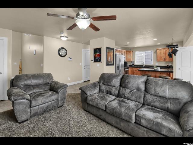 2439 S Laurel St, West Haven, UT 84401 — photo 5