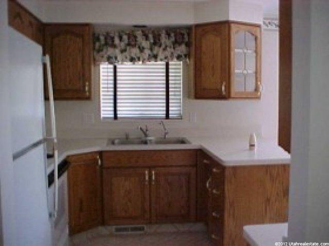 784 S 1425 W, Clearfield, UT 84015 — photo 5