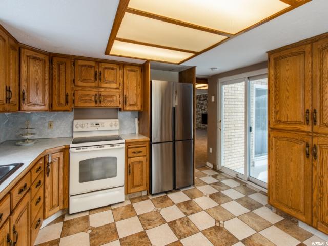 2464 W 4700 S, Roy, UT 84067 — photo 6
