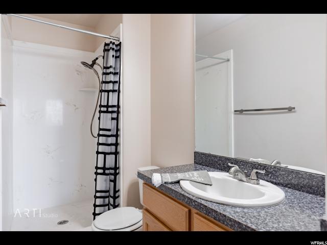 2011 N 1615 W, Clinton, UT 84015 — photo 12