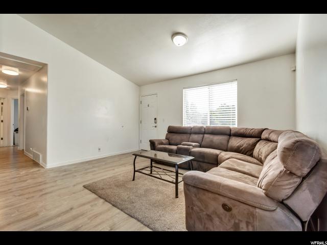1252 E 3075 N, Layton, UT 84040 — photo 8