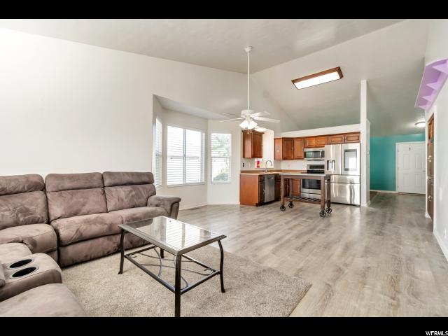 1252 E 3075 N, Layton, UT 84040 — photo 10