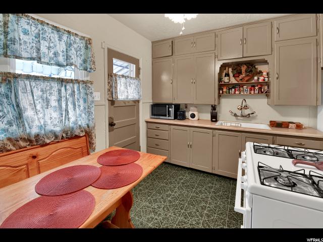 261 E 40th St, South Ogden, UT 84405 — photo 12