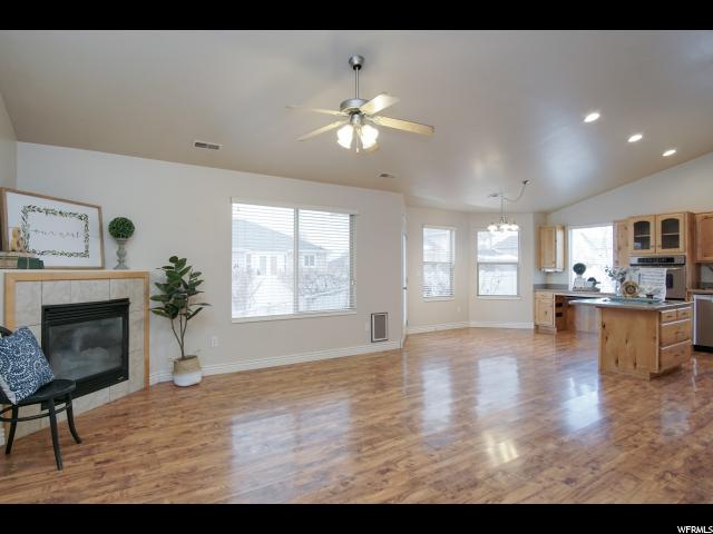 1933 N 2595 W, Clinton, UT 84015 — photo 7
