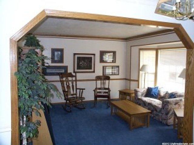 110 W 1700 N, Centerville, UT 84014 — photo 2