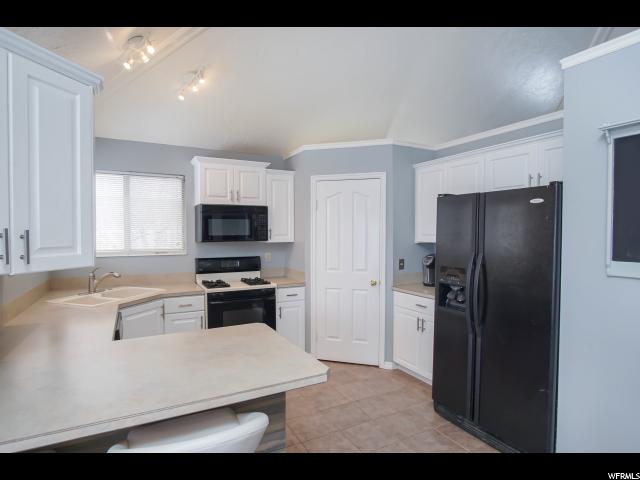 2152 E 3325 N, Layton, UT 84040 — photo 10
