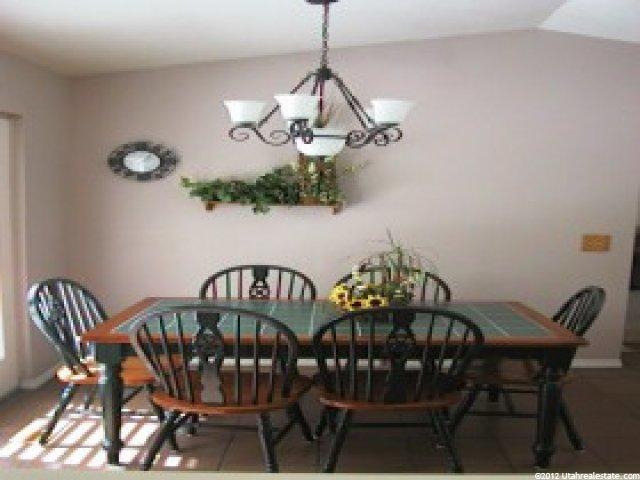 1956 Gyrfalcon Dr, Sandy, UT 84092 — photo 4