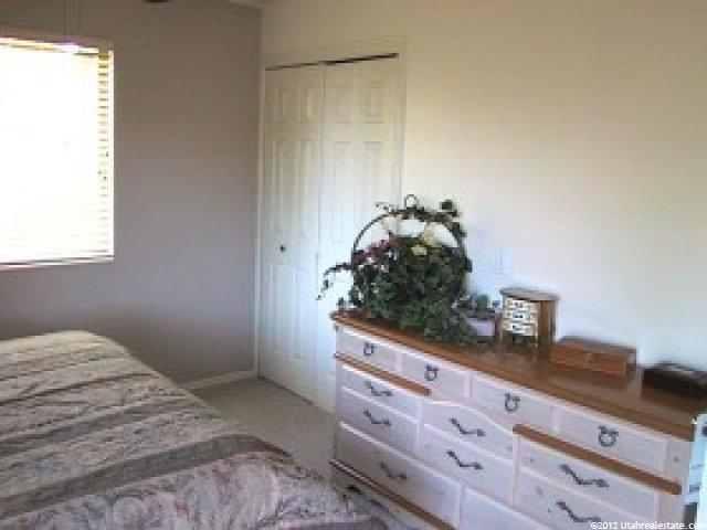 1956 Gyrfalcon Dr, Sandy, UT 84092 — photo 7