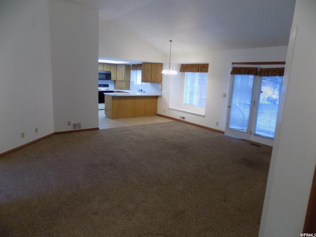 5381 S 550 E, Washington Terrace, UT 84405 — photo 10