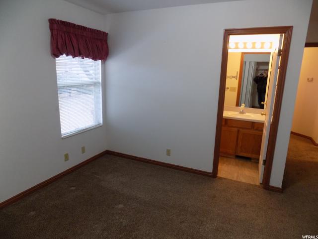 5381 S 550 E, Washington Terrace, UT 84405 — photo 12