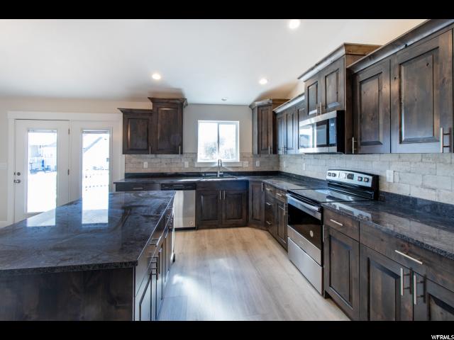 305 E Kingston Dr, South Weber, UT 84405 — photo 9