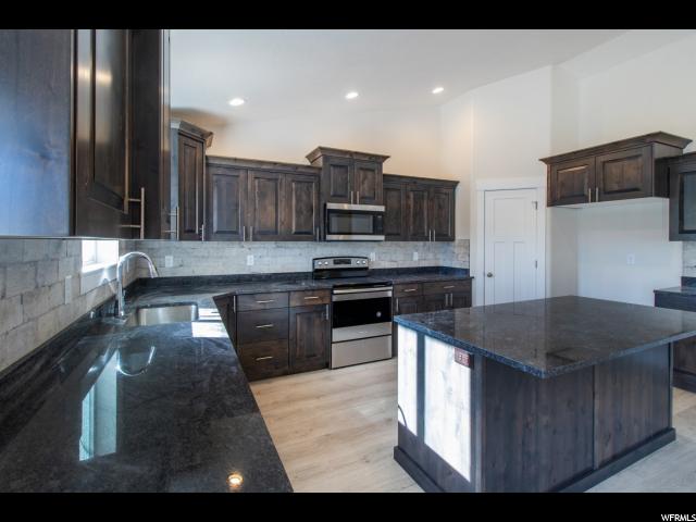 305 E Kingston Dr, South Weber, UT 84405 — photo 8