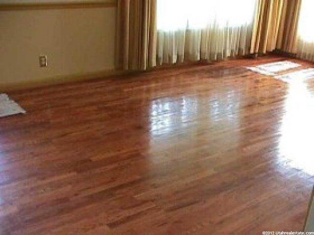 6194 Valley Dr, Murray, UT 84107 — photo 4