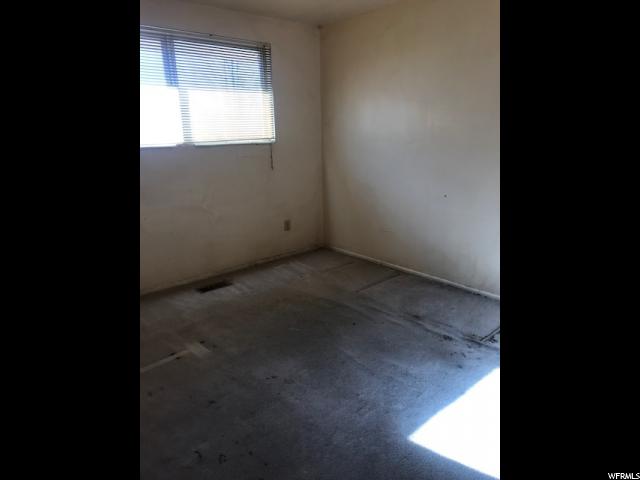 1064 E Larkspur Dr, Sandy, UT 84094 — photo 11