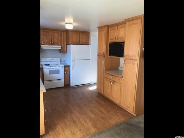 1064 E Larkspur Dr, Sandy, UT 84094 — photo 6