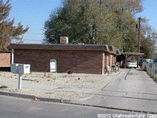 1609 S Riverside Dr S, Salt Lake City, UT 84104
