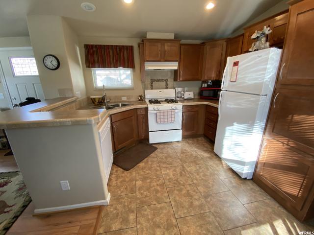 75 W 250 N #88, Clearfield, UT 84015 — photo 7