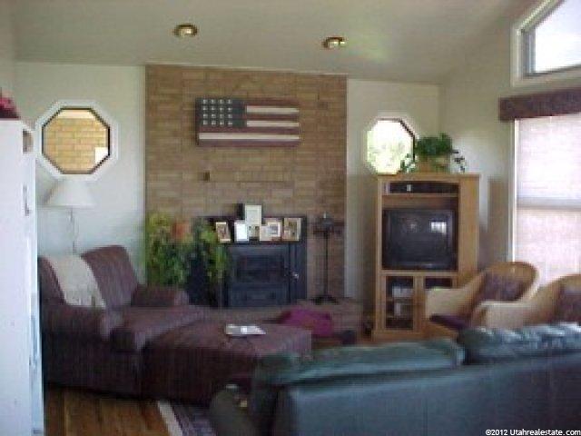 1975 S 850 E, Bountiful, UT 84010 — photo 4