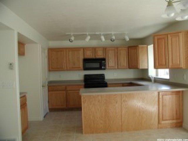 7492 Union Mill Ct, Midvale, UT 84047 — photo 2