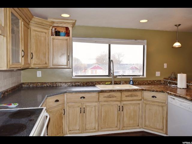 155 W 30 S, Ferron, UT 84523 — photo 12