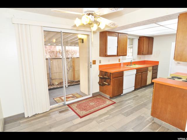 820 S 1650 E #A, Clearfield, UT 84015 — photo 8