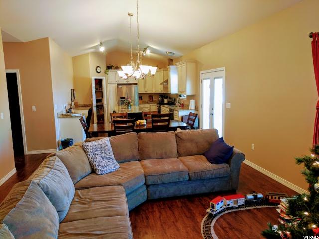 456 S 500 E, Mt Pleasant, UT 84647 — photo 9