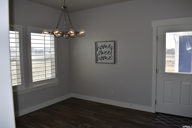 2116 N 3300 W, Clinton, UT 84015 — photo 10